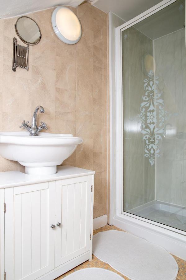 Sandgate 2-Bed Apartment In Ayr Central Location 外观 照片